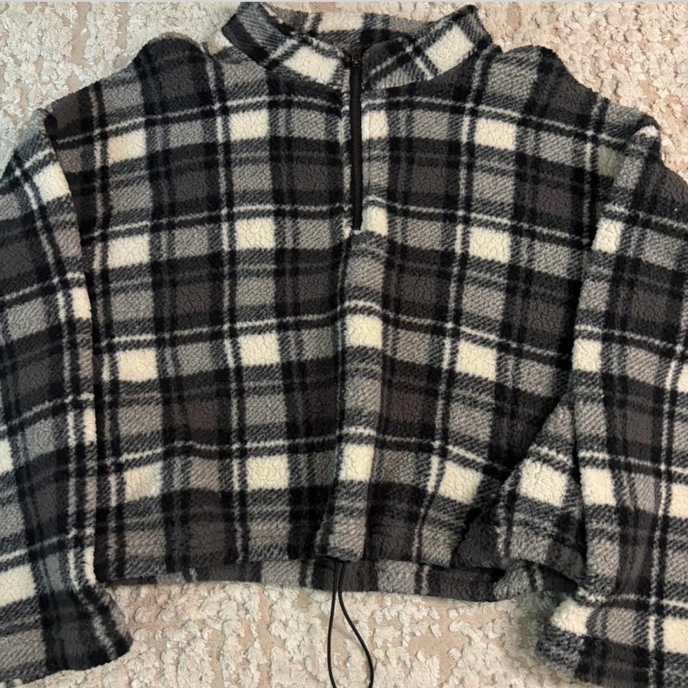 Sherpa Pullover